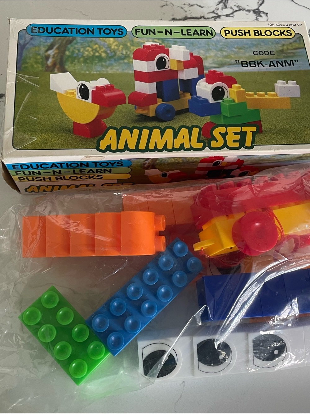 Vintage Animal Building Blocks Set